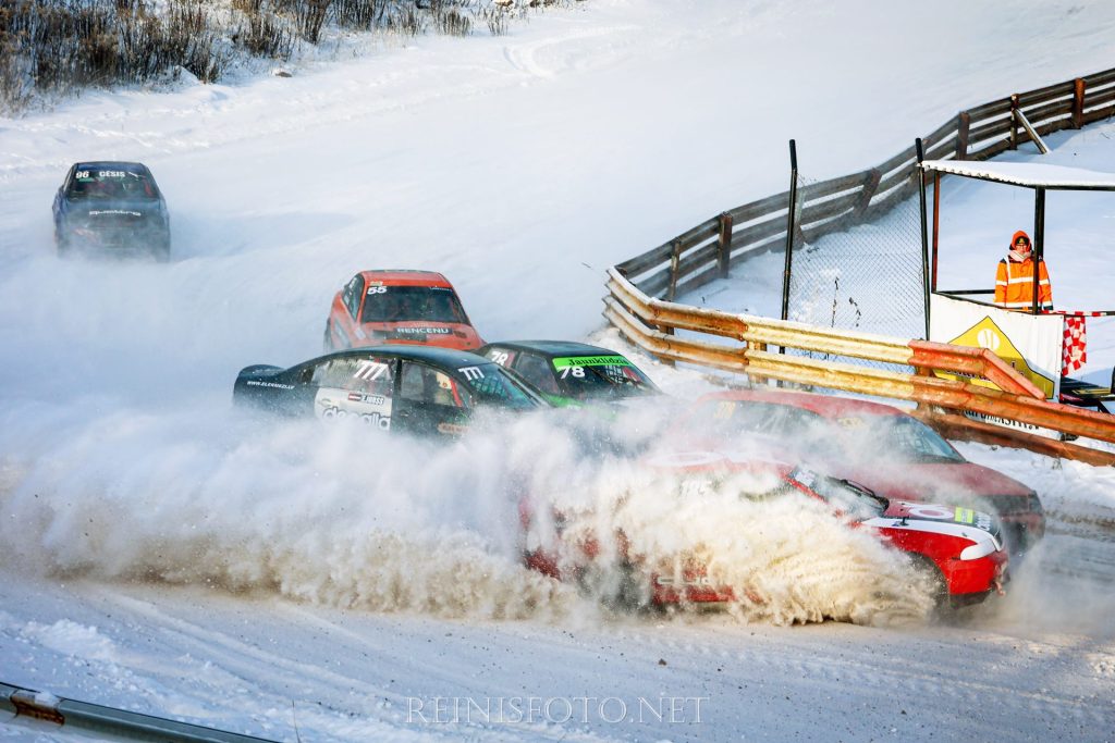 Brenguļu autotrasē ar rekordlielu dalībnieku skaitu aizvadīts Folkreisa un autokrosa Ziemas kausa 2. posms