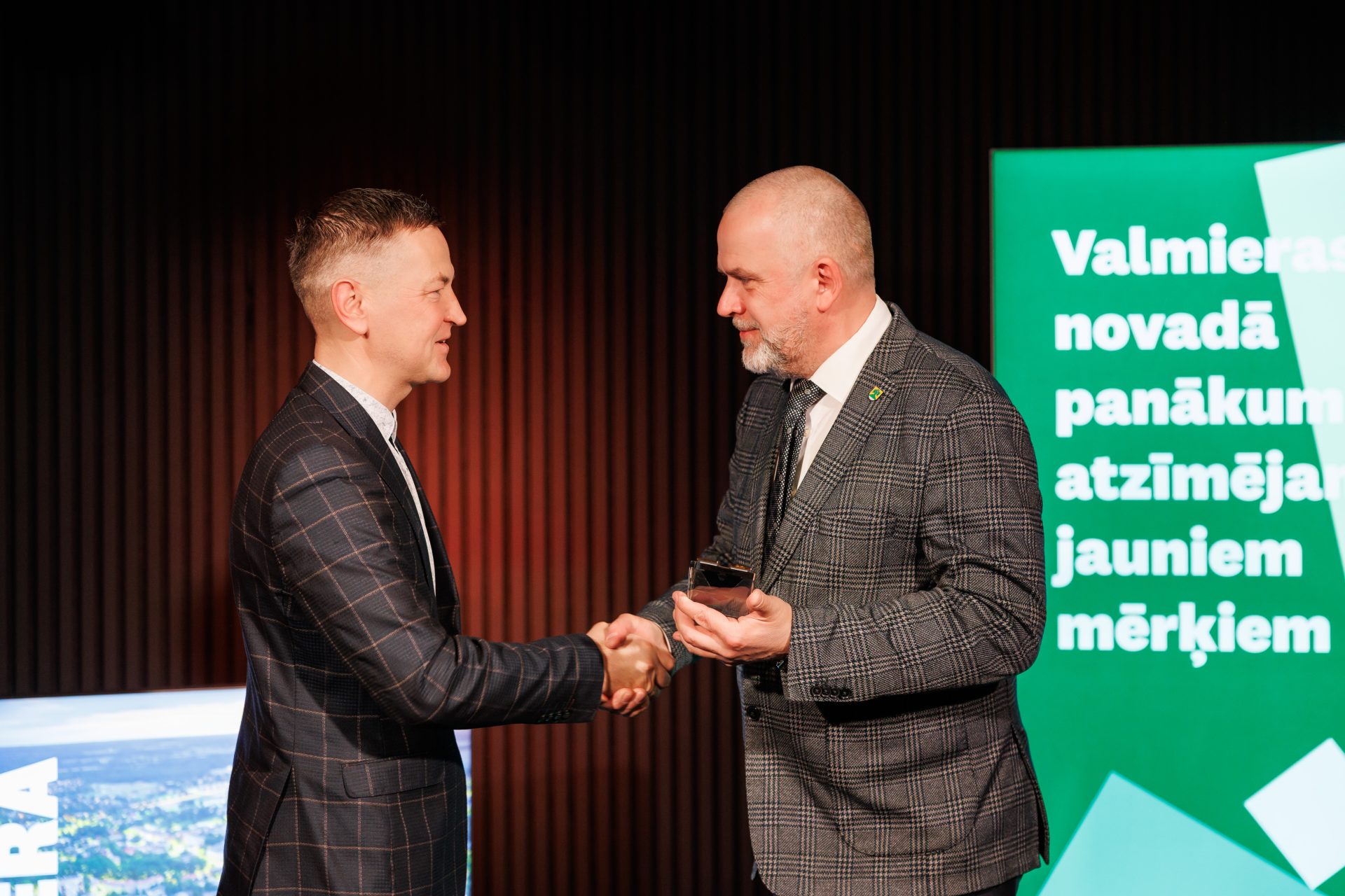 Skats no "Valmieras novada sporta laureāts 2025" balvu pasniegšanas pasākuma.