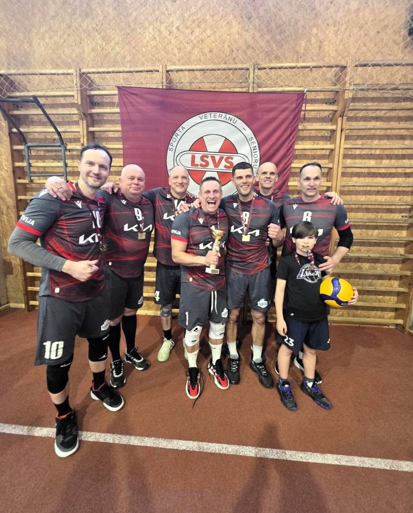 Latvijas Sporta veterānu savienības 63. sporta spēļu, dalībnieki - Valmieras novada sportisti.